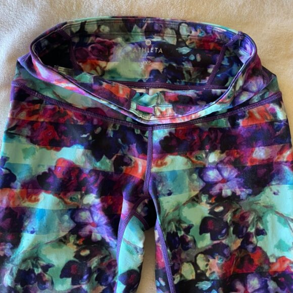 Athleta floral pattern legging - Picture 2 of 3